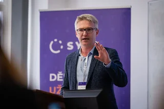 Jednotný vizuálny štýl institutu SYRI